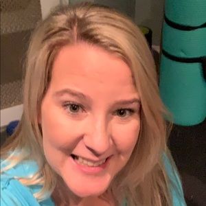 Meet your Posher, Keri